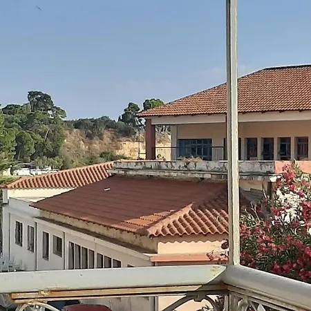 Traditional House At Koroni Near Beach Exterior photo