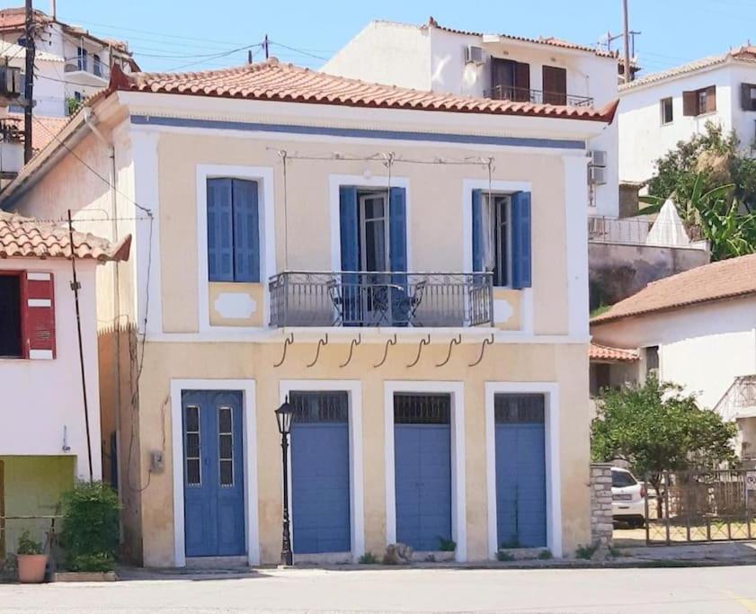 Holiday home Traditional House At Near *